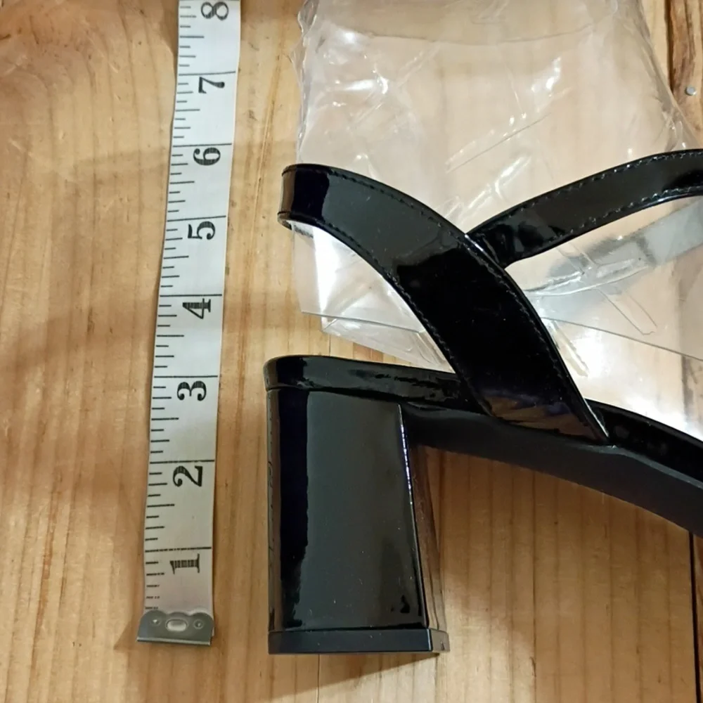 David Tate Black Patent Leather Ageless Sandal Size 12W NWT